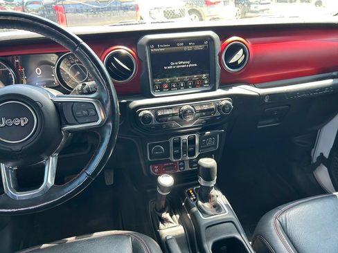 Used 2023 Jeep Wrangler Unlimited Rubicon w/ LED Lighting Group AWD/4WD image 18