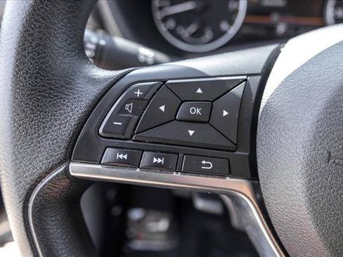 Used 2024 Nissan Sentra SV FWD image 13