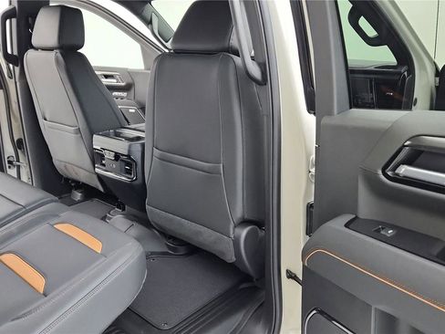 New 2026 GMC Sierra 1500 AT4 w/ AT4 Premium Package AWD/4WD image 57