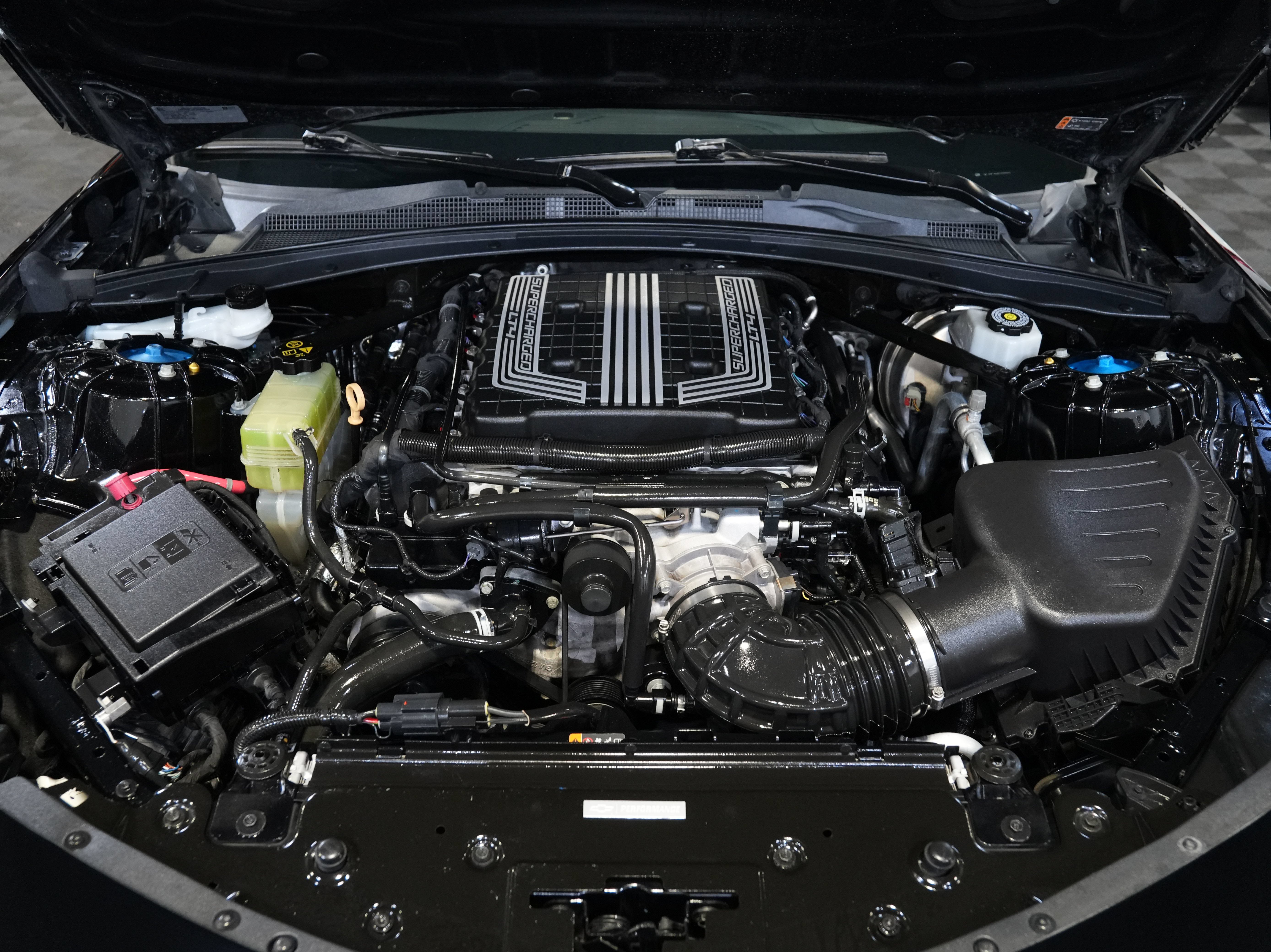 Used 2018 Chevrolet Camaro ZL1 RWD image 43