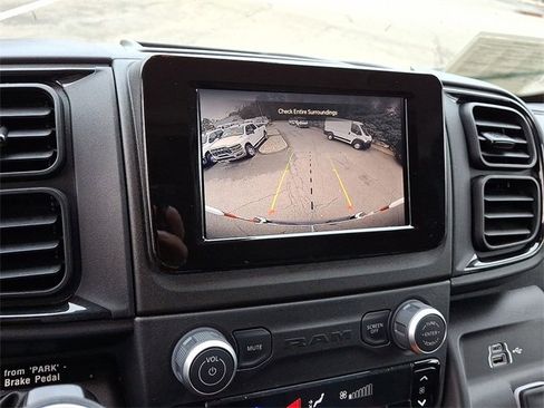 Used 2025 RAM ProMaster 2500 w/ U-Haul Equipment Group image 15