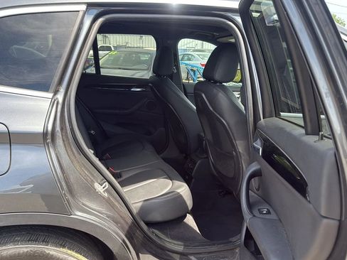 Used 2017 BMW X1 xDrive28i image 8