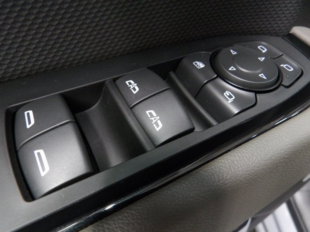 Used 2024 Chevrolet Silverado 1500 ZR2 AWD/4WD image 70
