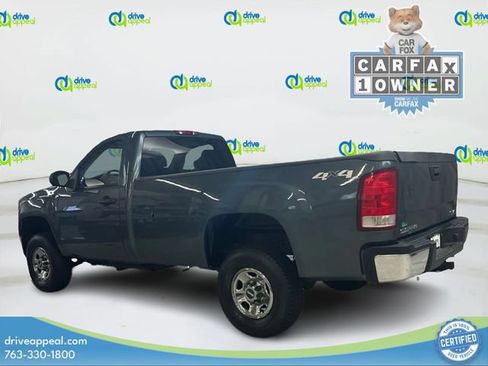 Used 2007 GMC Sierra 2500 W/T w/ Work Truck Preferred Package AWD/4WD image 8