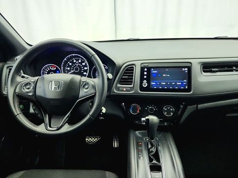 Used 2019 Honda HR-V Sport image 14