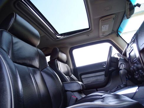 Used 2006 HUMMER H3 AWD/4WD image 57