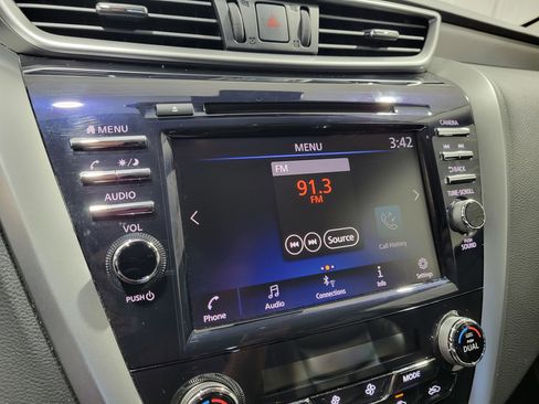 Used 2023 Nissan Murano SV w/ SV Midnight Edition Package image 19