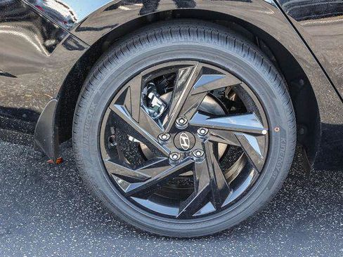 New 2026 Hyundai Elantra SEL Sport Premium FWD image 8