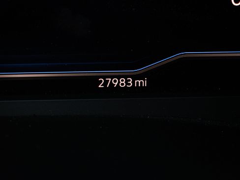 Used 2023 Volkswagen Atlas SE image 20