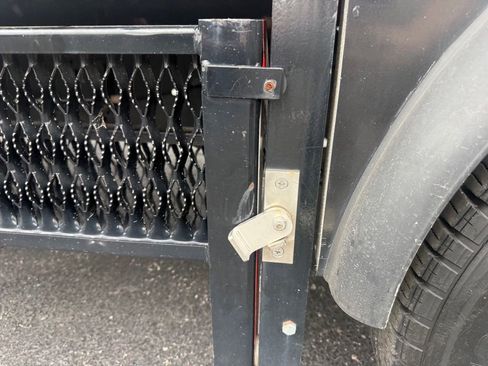 Used 2023 Ford E-350 and Econoline 350 Super Duty w/ Power Windows & Locks Group RWD image 41