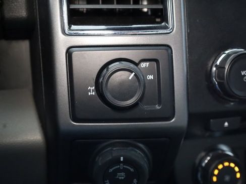 Used 2018 Ford F150 XLT w/ Equipment Group 301A Mid image 22