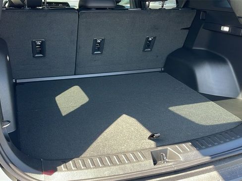 New 2026 GMC Terrain Elevation w/ Elevation Premium Package image 27