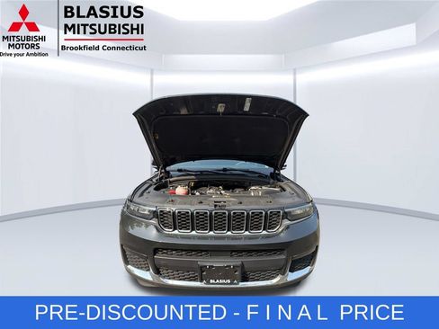 Used 2023 Jeep Grand Cherokee L Limited AWD/4WD image 54