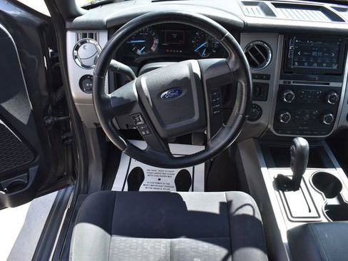 Used 2015 Ford Expedition EL XLT AWD/4WD image 17