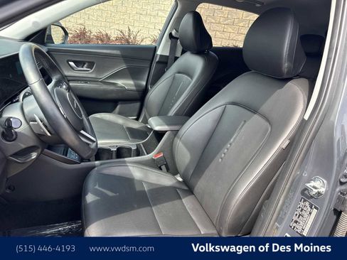 Used 2024 Hyundai Kona Limited image 11