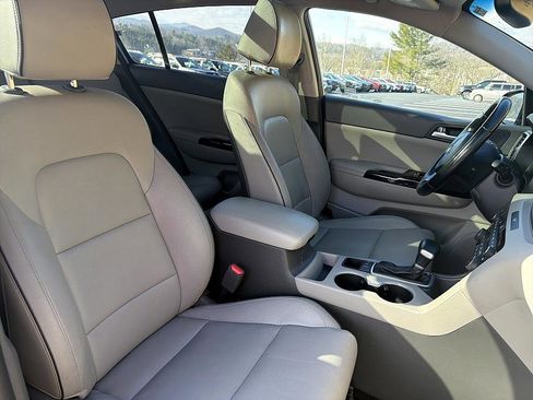 Used 2018 Kia Sportage EX w/ EX Premium Package image 20