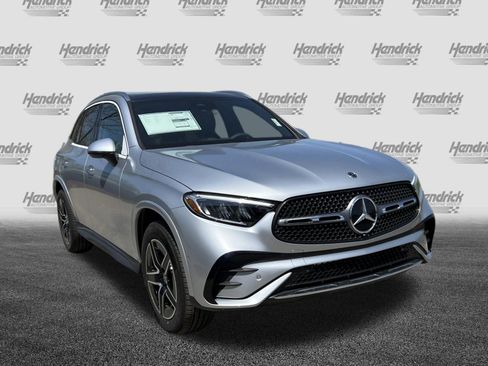 New 2026 Mercedes-Benz GLC 300 4MATIC image 2