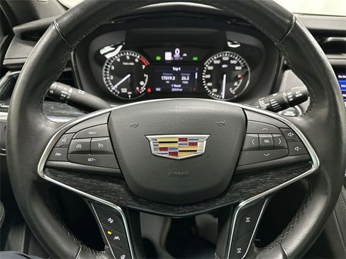 Certified 2023 Cadillac XT5 Premium Luxury image 10