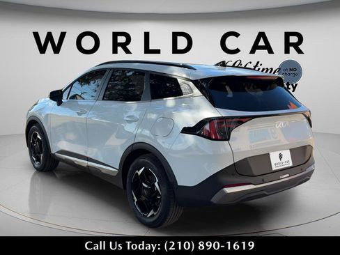 New 2026 Kia Sportage EX w/ EX Panorama Roof Package image 4