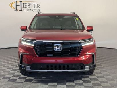 Used 2025 Honda Pilot Touring