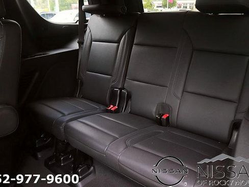 Used 2024 Chevrolet Tahoe LT RWD image 16