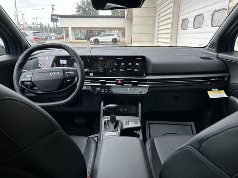 New 2026 Kia Sportage X-Line image 17