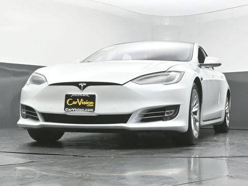 Used 2019 Tesla Model S Long Range image 49
