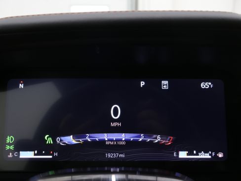 Used 2025 Jeep Grand Cherokee L Summit AWD/4WD image 11