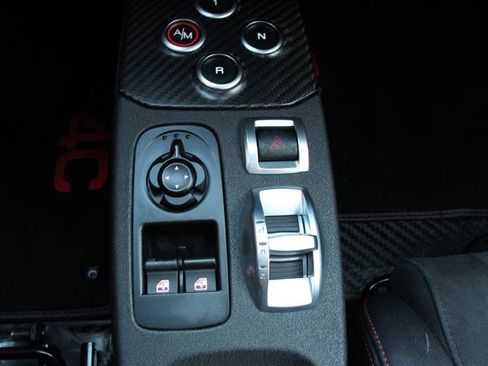 Used 2015 Alfa Romeo 4C Launch Edition w/ Convenience Group RWD image 33