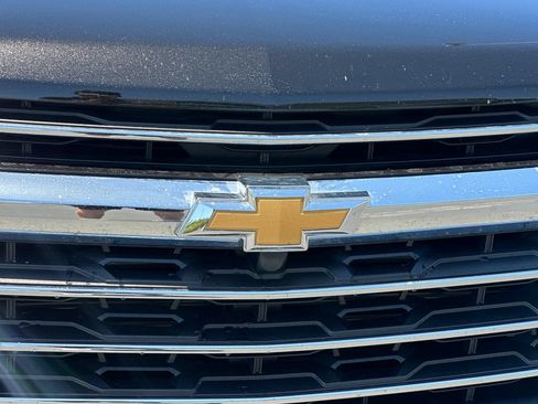 Used 2026 Chevrolet Traverse LT w/ LPO, Floor Liner Package FWD image 43