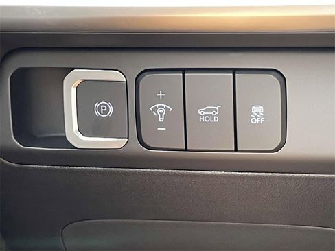 New 2026 Hyundai Santa Fe SE image 18