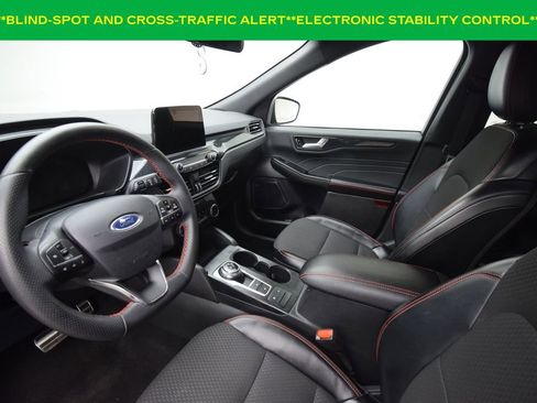 Used 2024 Ford Escape ST-Line image 11