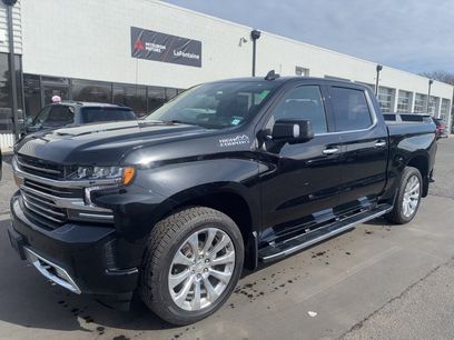 Used 2022 Chevrolet Silverado 1500 High Country w/ Technology Package