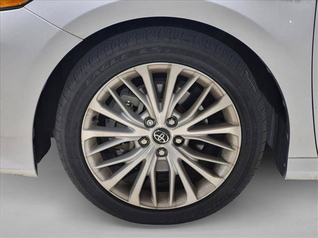 Used 2020 Toyota Camry XLE FWD image 8