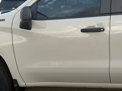 New 2026 Chevrolet Silverado 1500 Custom w/ LPO, Dark Essentials Package image 18