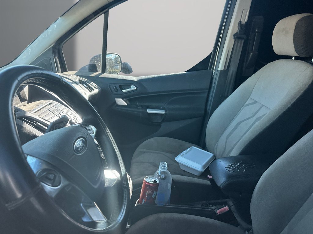 Used 2016 Ford Transit Connect XLT FWD image 3