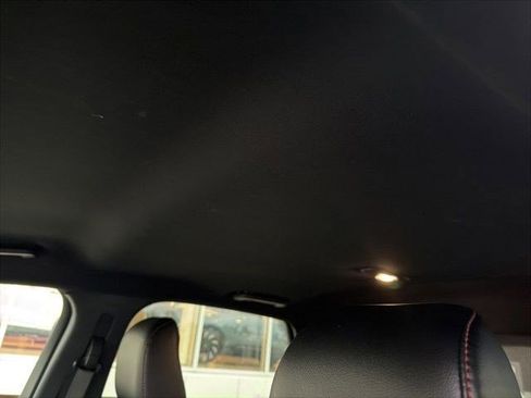 Used 2022 Ford Edge ST-Line AWD/4WD image 11