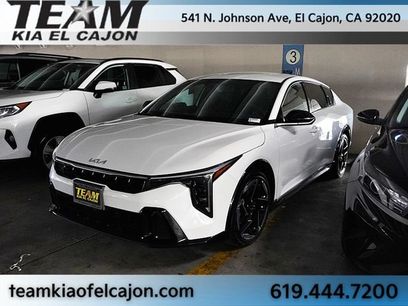 Certified 2025 Kia K4 GT-Line
