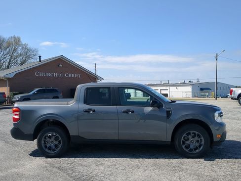 Certified 2024 Ford Maverick XLT w/ XLT Luxury Package image 2