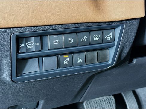 New 2026 Toyota Tundra 1794 Edition AWD/4WD image 10