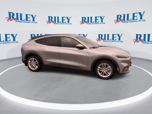 Used 2021 Ford Mustang Mach-E Select w/ Comfort/Technology Package AWD/4WD image 6