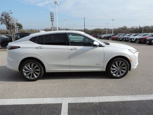 New 2026 Buick Envista Avenir image 4