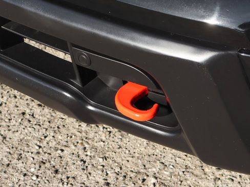 Used 2021 Nissan Titan PRO-4X w/ Pro-4x Convenience Package image 57