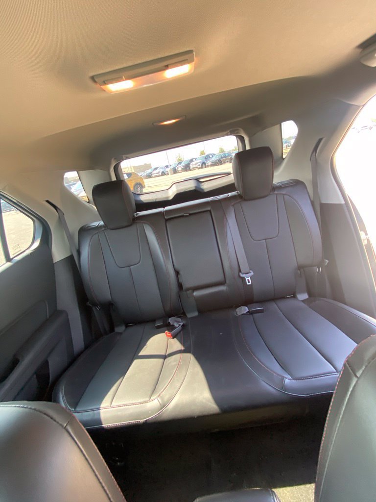 Used 2017 Chevrolet Equinox Premier w/ Enhanced Convenience Package AWD/4WD image 21