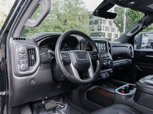 Used 2020 GMC Sierra 2500 Denali w/ Denali Ultimate Package AWD/4WD image 24