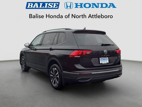 Used 2022 Volkswagen Tiguan S image 3