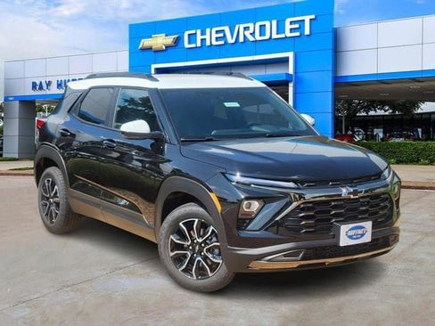 New 2026 Chevrolet TrailBlazer ACTIV w/ Convenience Package image 2