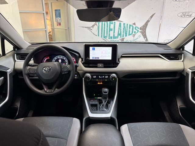 Used 2023 Toyota RAV4 XLE w/ Convenience Package FWD image 13