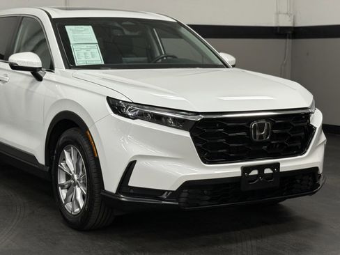 Used 2023 Honda CR-V EX-L image 3