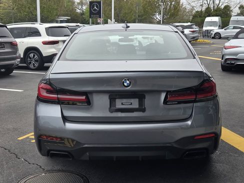 Used 2021 BMW M550i xDrive w/ Dynamic Handling Package AWD/4WD image 9